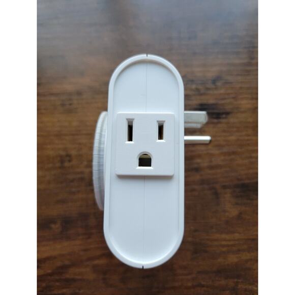 GE 24-Hour Heavy Duty Indoor Plug-in Mechanical Timer, 2 Grounded Outlets 15075 - Picture 2 of 4